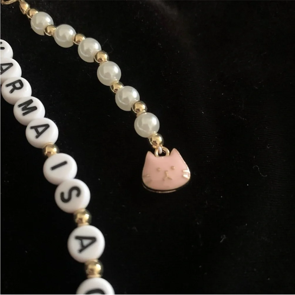 Handmade karma cat